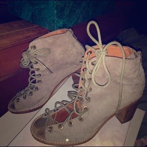 Jeffrey Campbell Lace up booties
